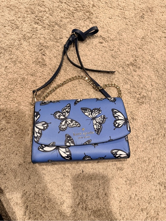 kate spade Handbags - kate spade perry street blue butterfly print crossbody with gold chain